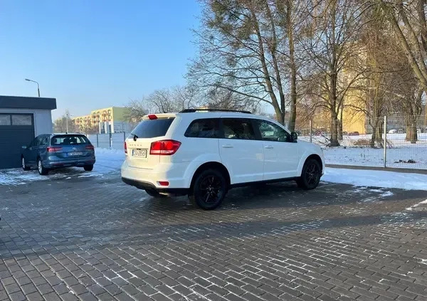 Dodge Journey cena 55900 przebieg: 176349, rok produkcji 2019 z Bydgoszcz małe 121